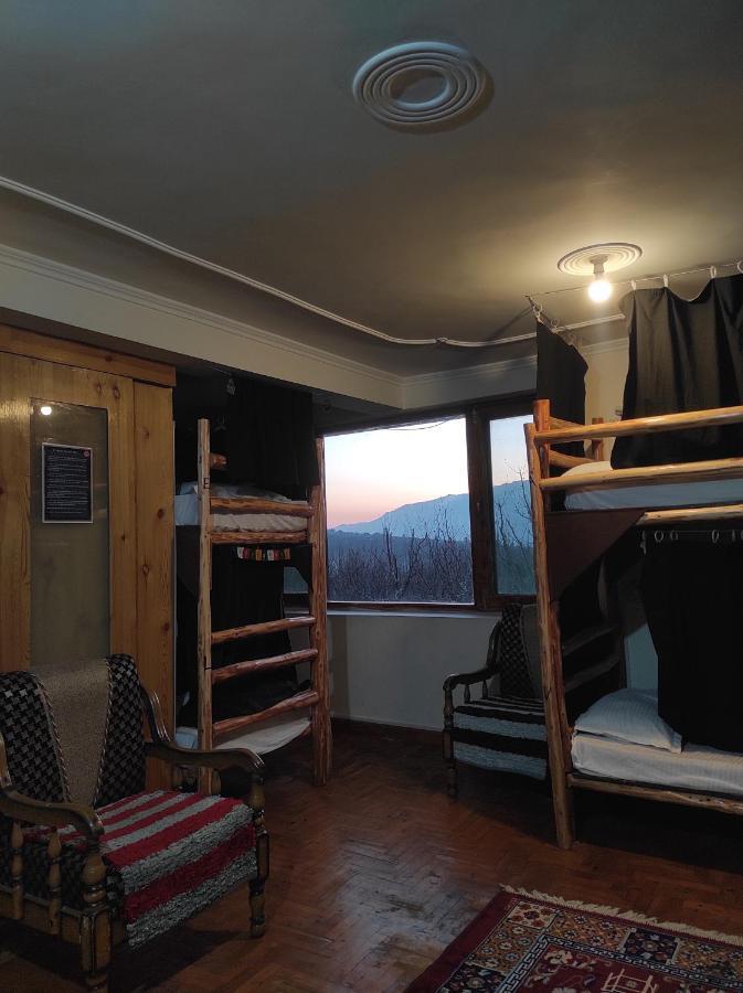 The Hideout - Hiraeth Hostel Manali  Bagian luar foto