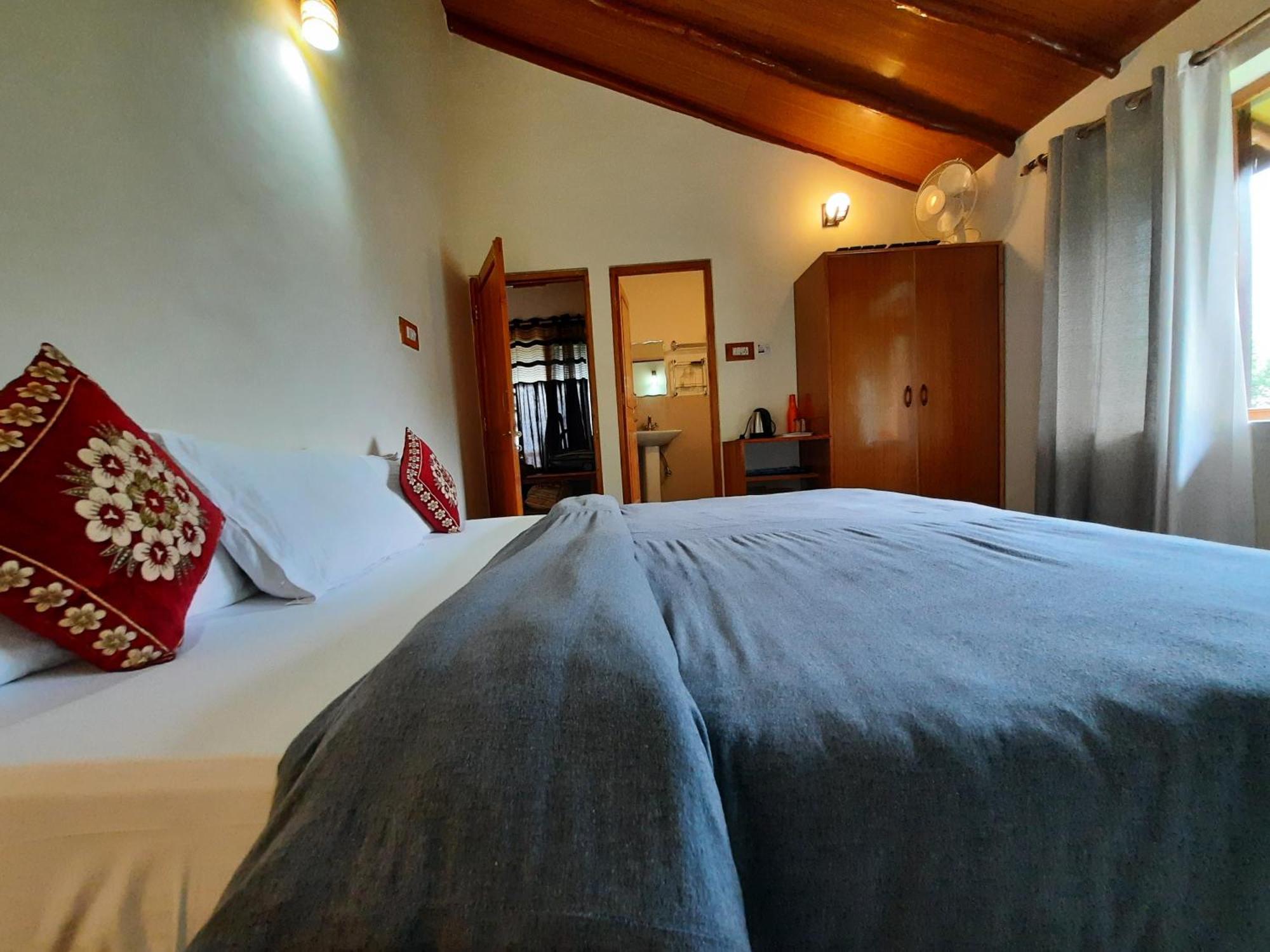 The Hideout - Hiraeth Hostel Manali  Bagian luar foto